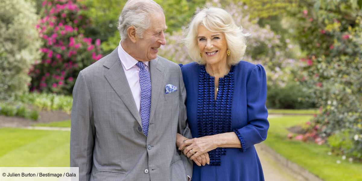 Charles III and Camilla reveal a new photo of themselves: these are the details that say a lot about the King’s health
