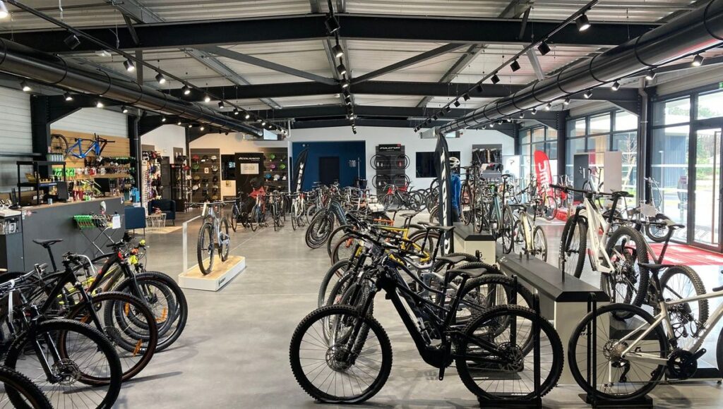 Le magasin Cycles Barteau, spécialisé en vélos haut de gamme